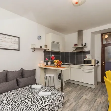 Jasna Ri Appartement *