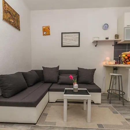 Jasna Ri Appartement *
