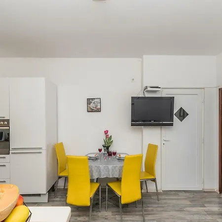 Jasna Ri Appartement *